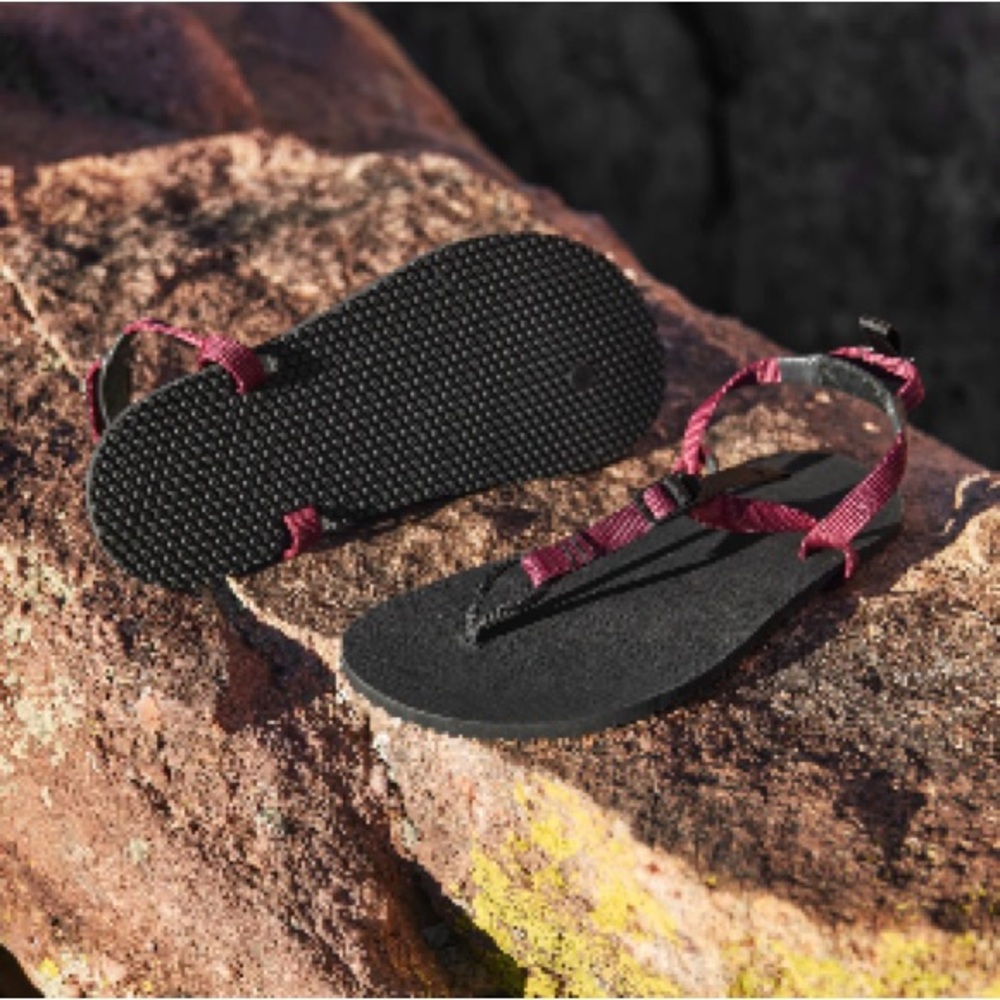 Bedrock Classic LT Sandals, size 8